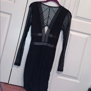 black long sleeve dress